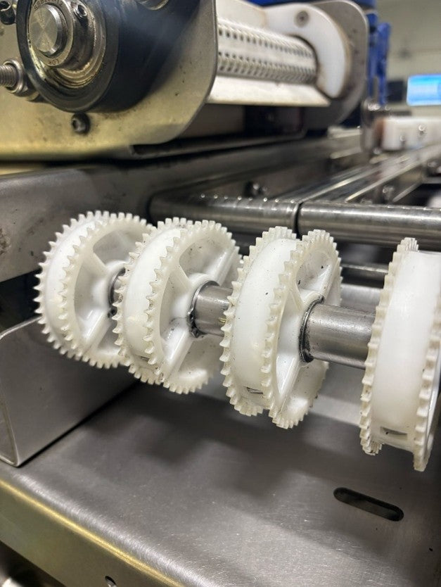 KATO Recirculation Feed On Belt Sprocket