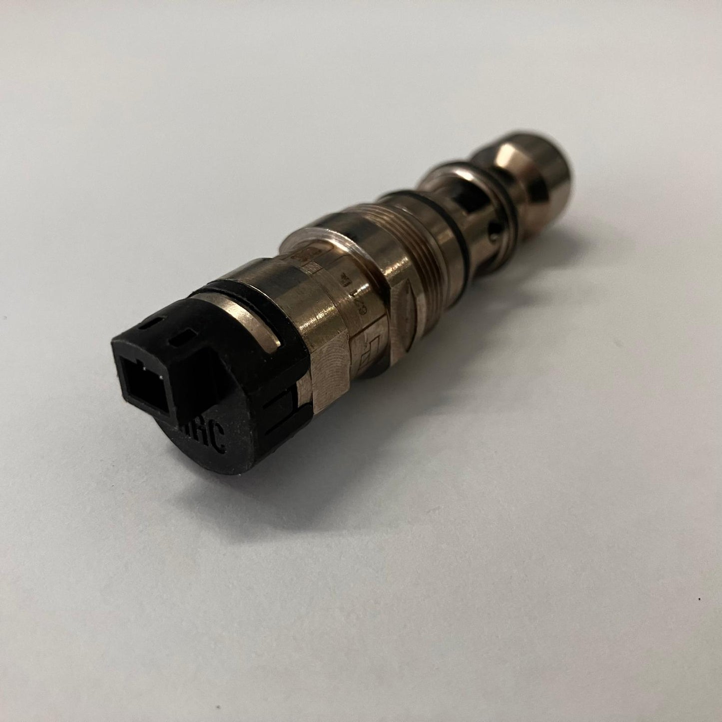 Valve for KATO and MIRA (Lightly used)